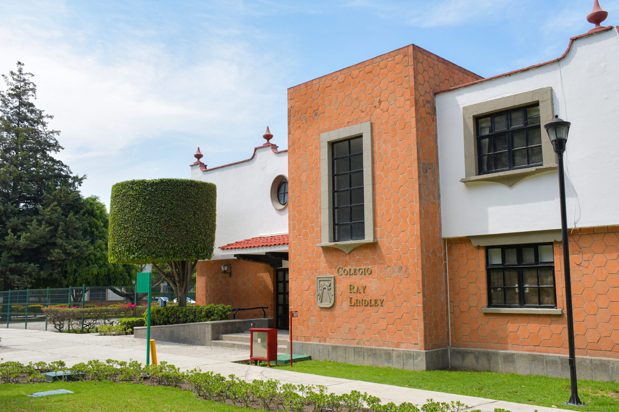 Dirección de Colegios Residenciales Dirección de Colegios Residenciales